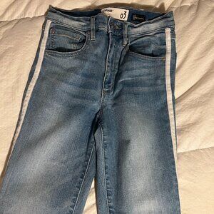 Garage Skinny Jeans with White Line